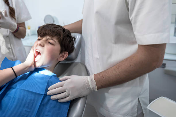 Best Orthodontic Emergency Dentist in Shelburn, IN
